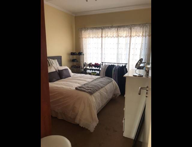 2 BEDROOM APARTMENT TO LET IN SUNNINGHILL